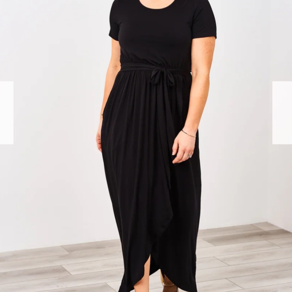 Latched Mama Petal Maxi Nursing Dress